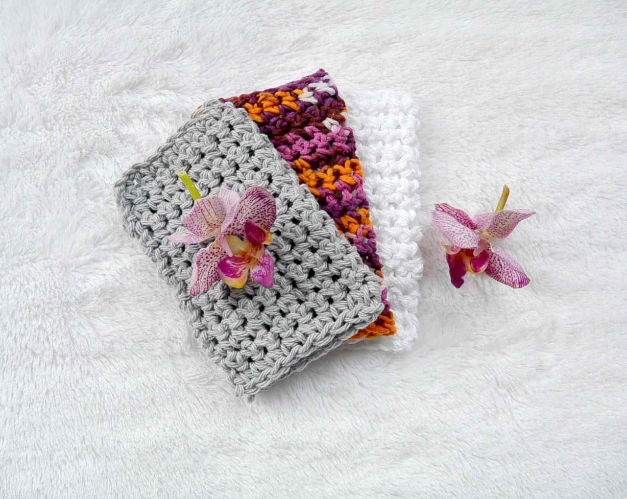 How to weave in ends crochet